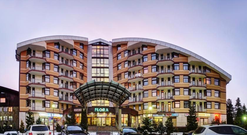 بوروفتس Flora Hotel Studio المظهر الخارجي الصورة